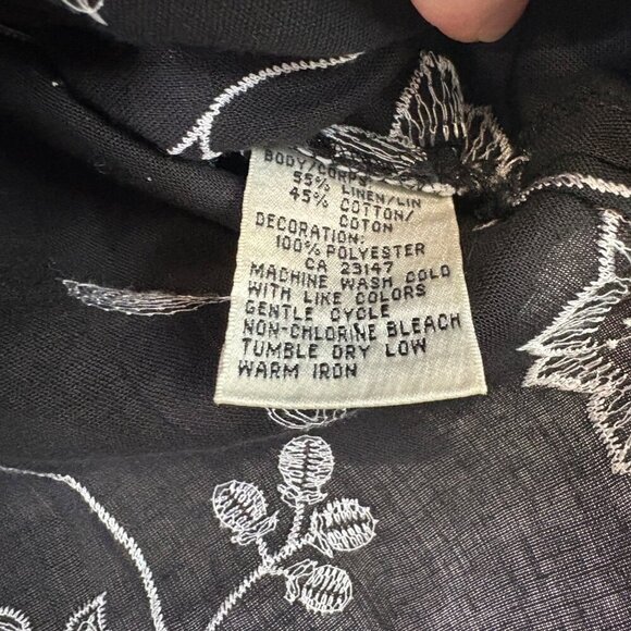 Talbots Women's Irish Linen Black Blouse Floral Embroidery 3/4 Sleeve Size Large - Picture 7 of 12